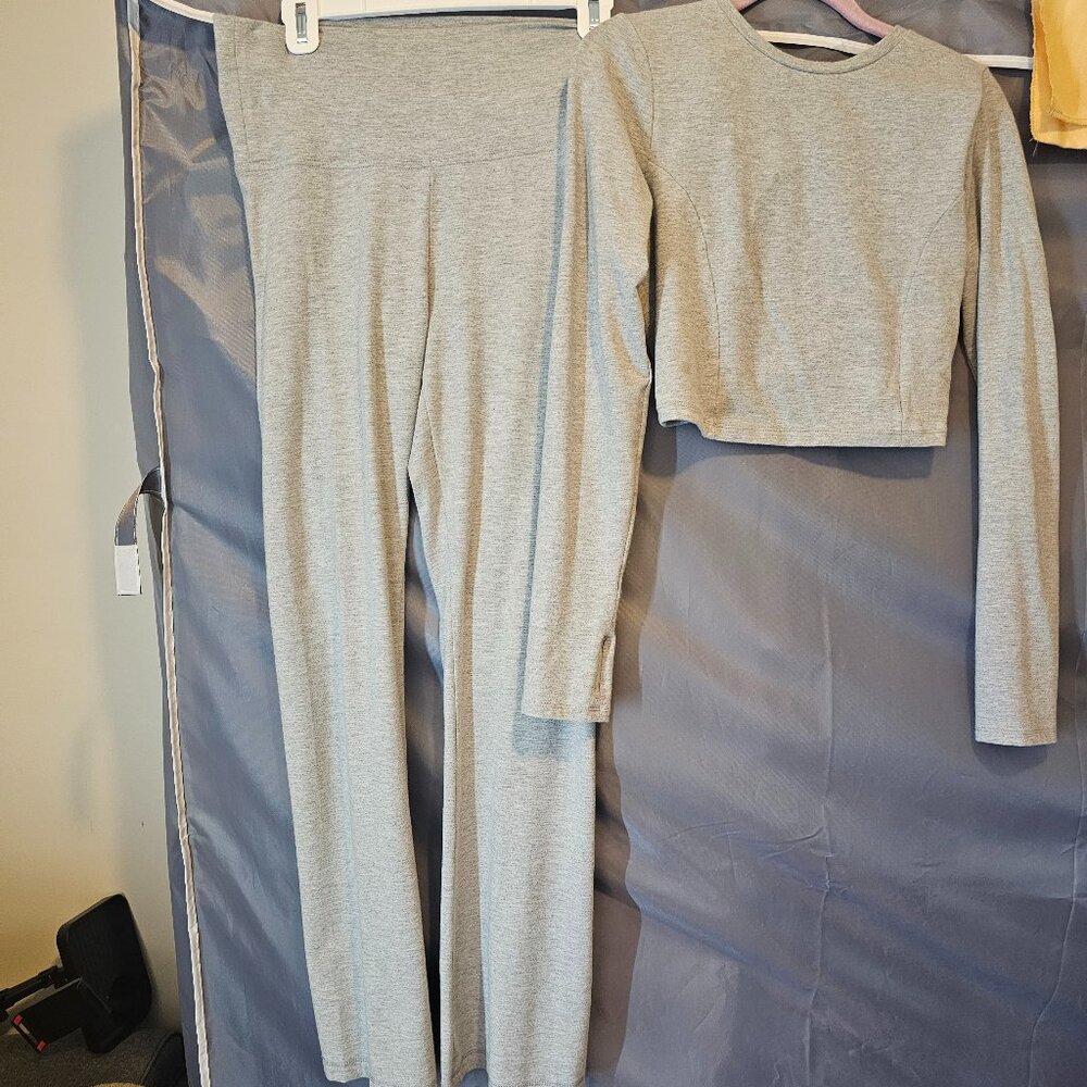 Size Small Victoria Secret Set